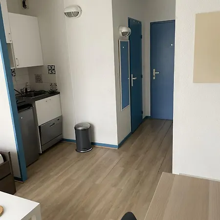 Apartment Comfortable 17 M In *
